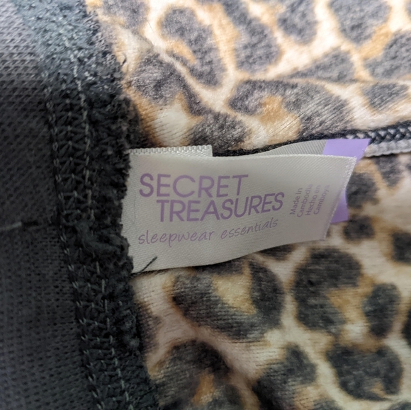 Secret Treasures Lounge Pants - Picture 2 of 10